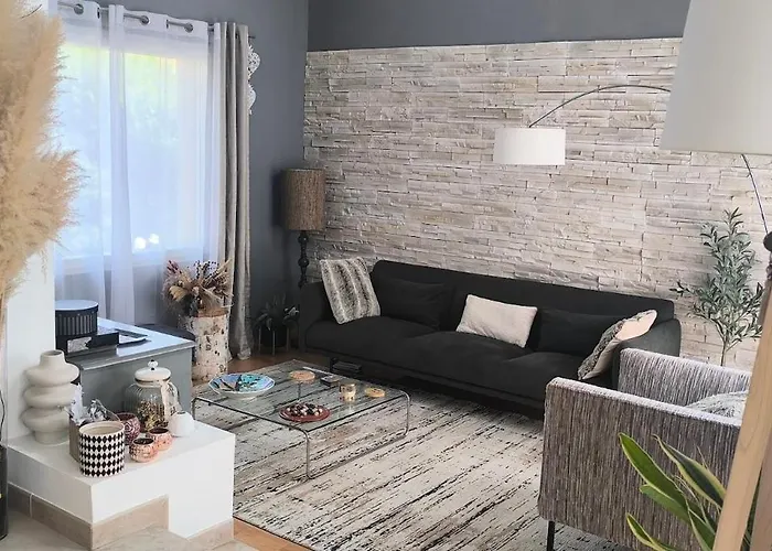 Вилла Maison Moderne 150 M2 A 15mn Du Centre Aigne (Sarthe)